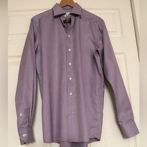 Eton men’s textured twill button down dress shirt.